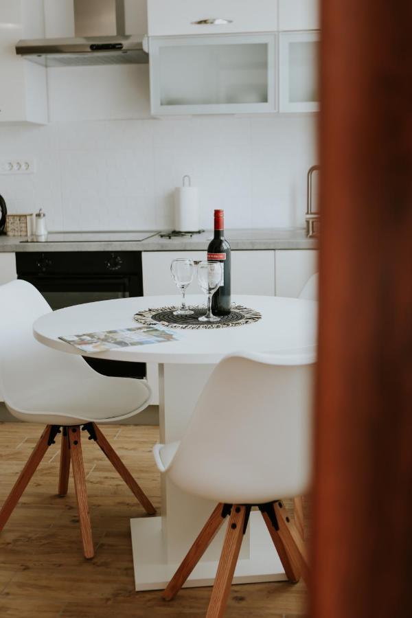 Apartman Nikola Gospić Exterior foto