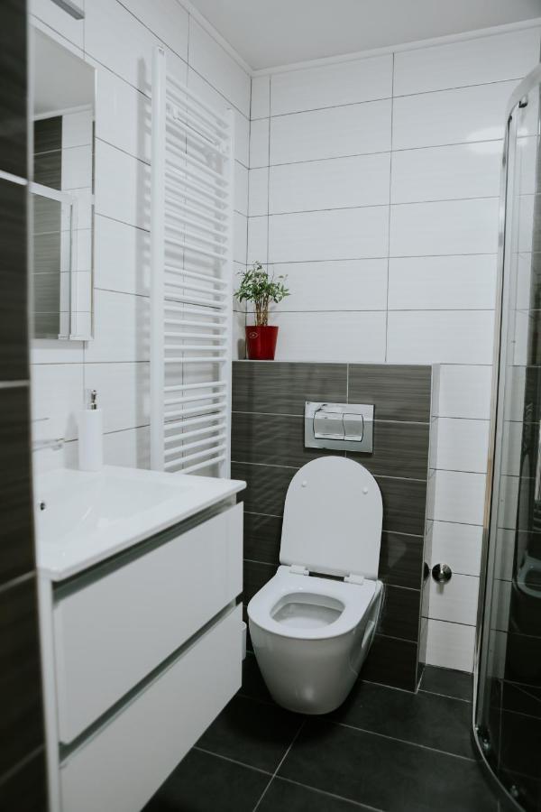 Apartman Nikola Gospić Exterior foto